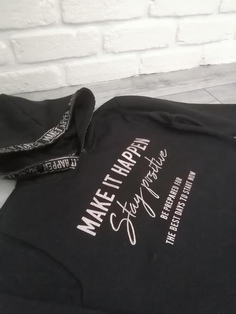 Teplučká predĺžená mikinka, 152