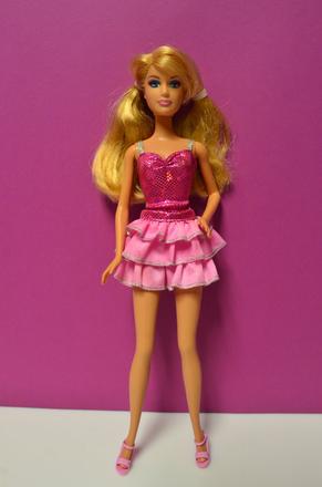 Barbie bábika,