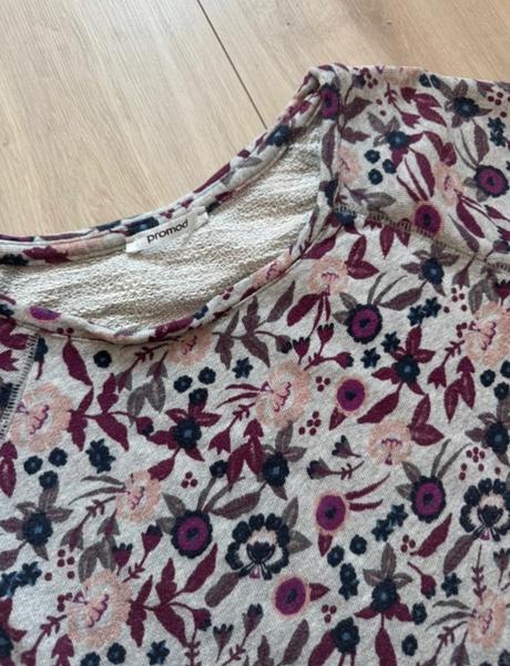 Kvietkova mikinka, promod,38