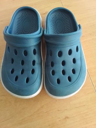 Detské šľapky kroksy č.32, 32