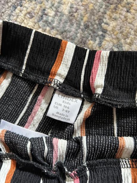 Nohavice 104, lindex,104