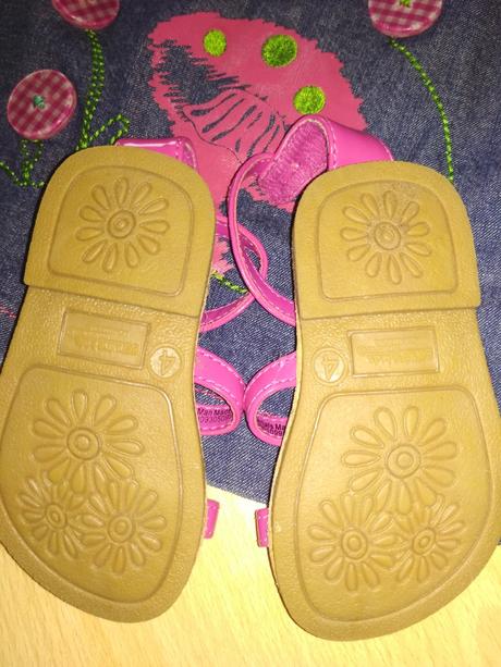 Sandálky oshkosh, 21