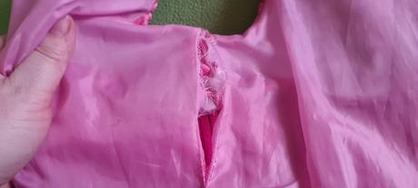 Ružová mäkučká vesta, 152