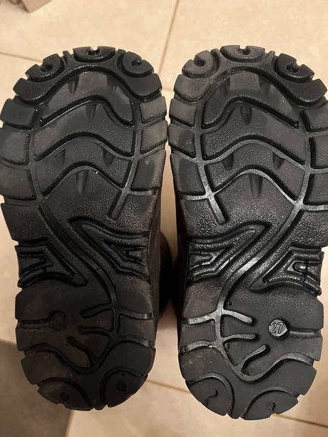 Zateplene gumaky, 27