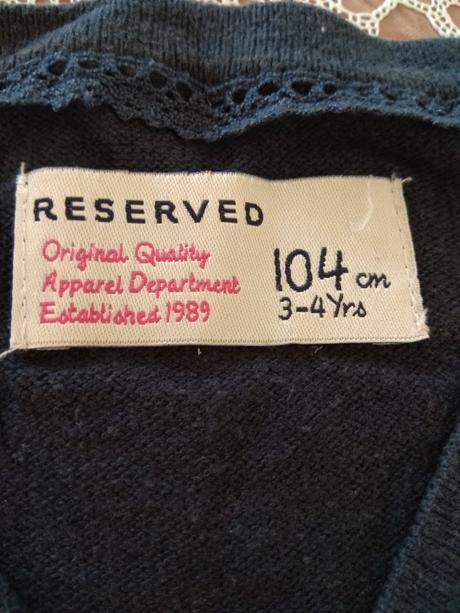 Sveter, reserved,104