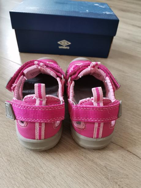 Botaskové sandálky, umbro,25