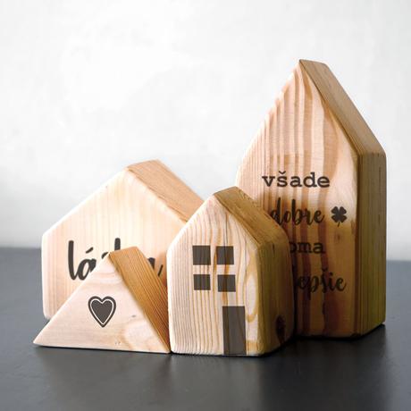 Drevená dedinka dekorácia, ručne robené, 