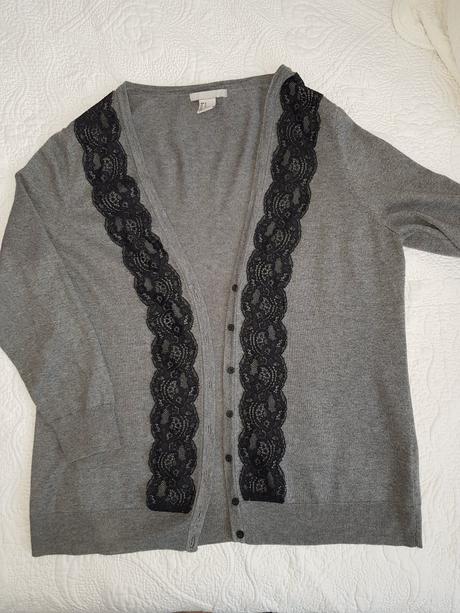 Svetrík s čipkou h&m,č.m, h&m,m