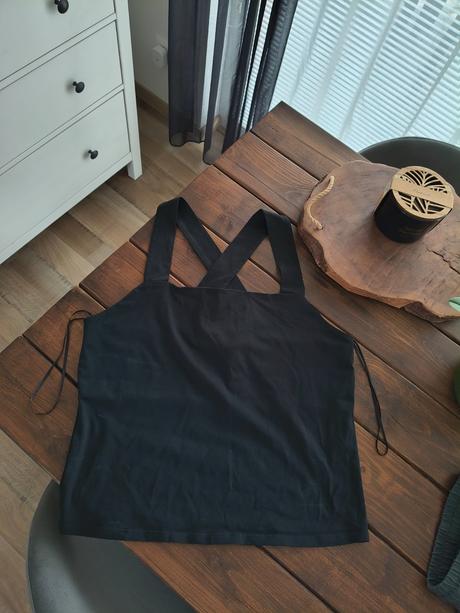 Massimo dutti čierny bavlnený top l, l