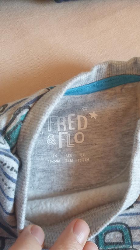 Krasne mikinky, lindex,86