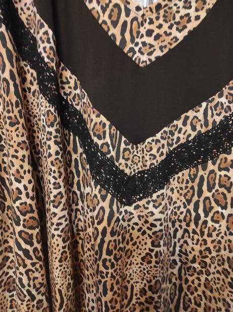 Predám nadrozmernu tuniku, 60