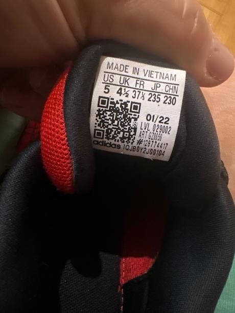 Tenisky spider man, adidas,37