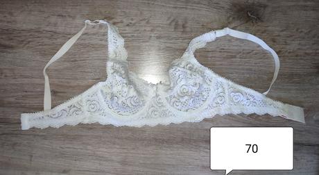 Podprsenka, 70b