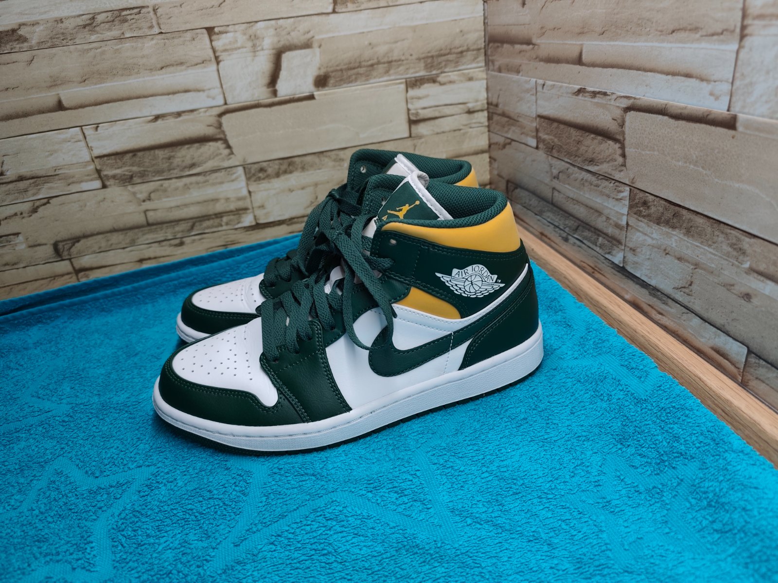 Nike air jordan 40 - zeleno biele kožené tenisky, air jordan,40 - 45 ...