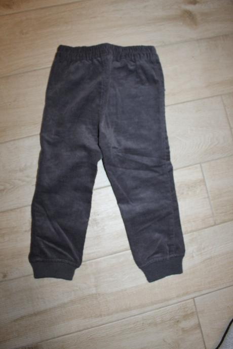 Menčestraky, abercrombie&fitch,86