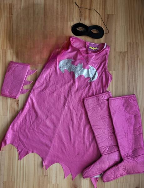 Karnevalový set batman na cca 7 rokov, 