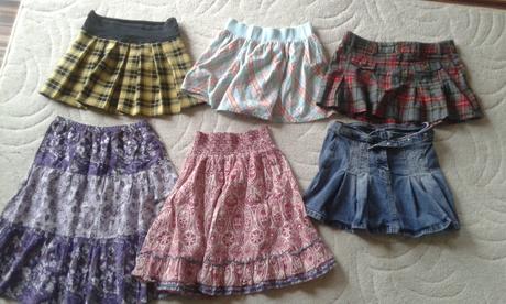 Teplá suknička, 146