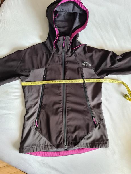 Softshellová bunda icepeak, 38