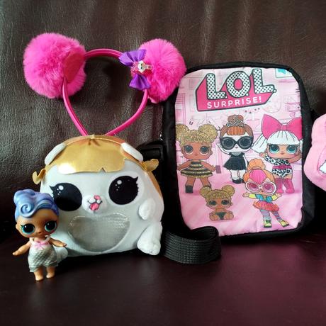 Balík hračiek lol, 