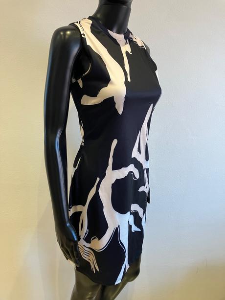 Dámske šaty vzorované (m), m