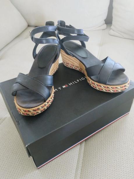 Koženē sandále na platforme, tomy hilfiger, 37, tommy hilfiger,37