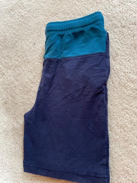 Šortky tommy bahama, 152