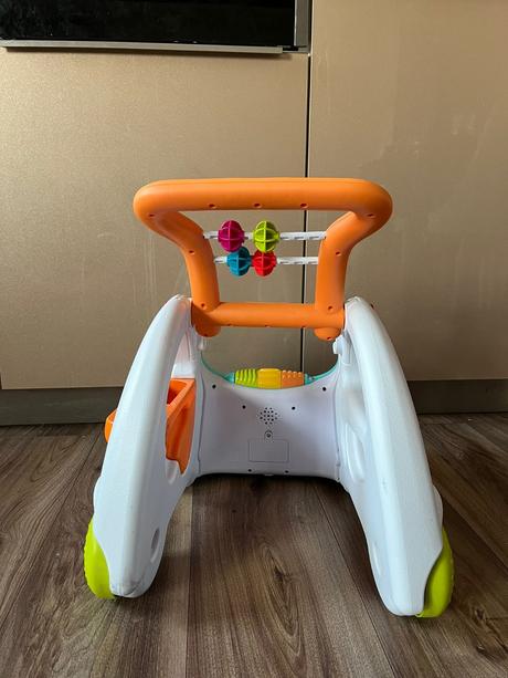 Infantino pomôcka na chodenie, 
