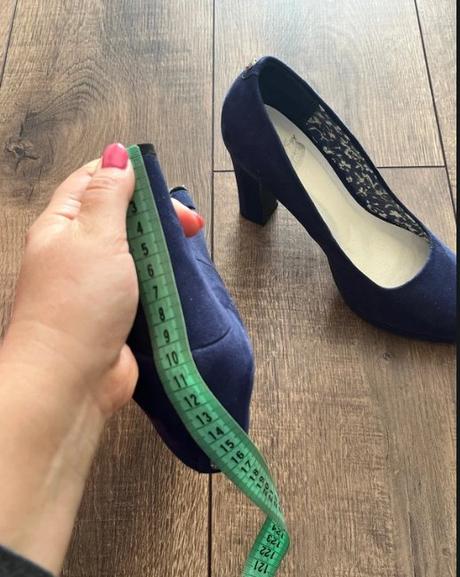 Modré lodicky 37 semisové, 37