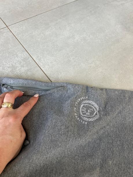 Tepláky top stav, f&f,xl