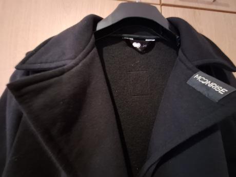 Jarný kabátik, 146