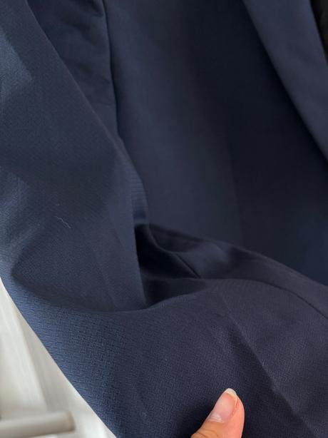 Elegantné tmavomodré sako hugo (hugo boss), hugo boss,m