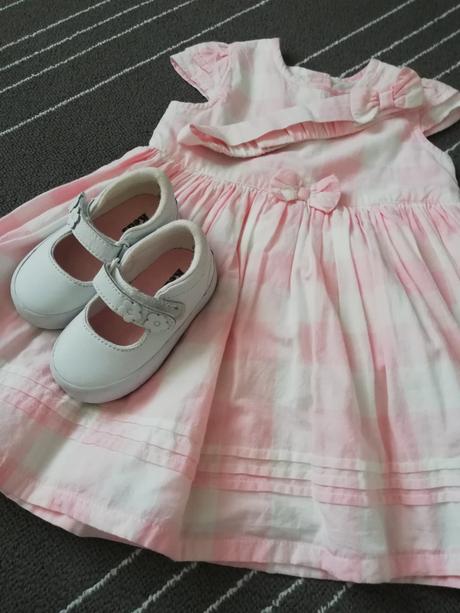 Šaty s čelenkou, george,74