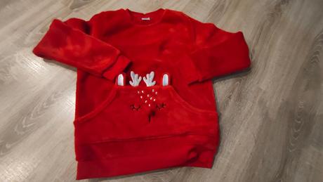 Vianočný pulóver, 134