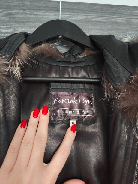 Luxusna kozusinova vesta z lisky, s