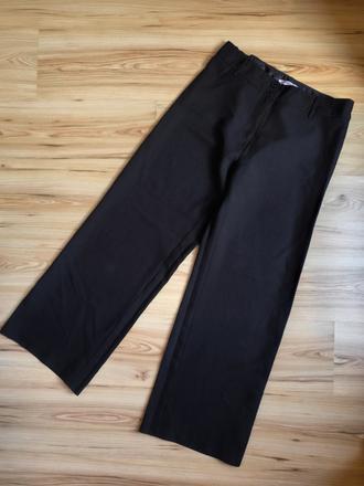 Čierne široké nohavice, l