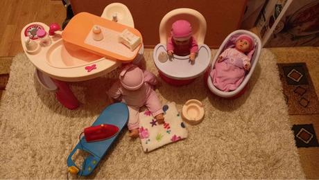 Bábiky s príslušenstvom, 