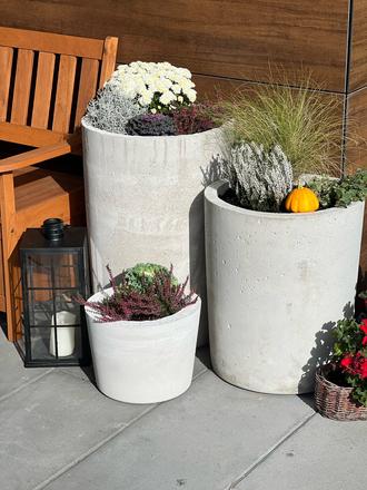 Betónový kvetináč,