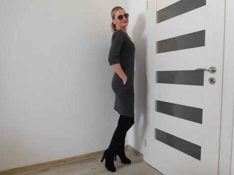 Elegantné elastické šatočky s ružovým detailom, 36, 36