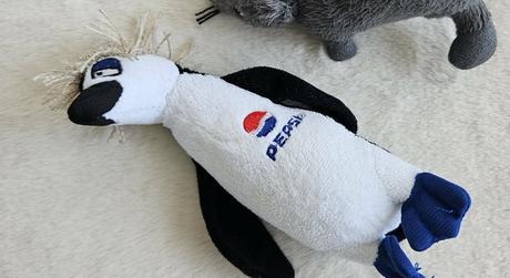 Plysova hracka tucniak, 