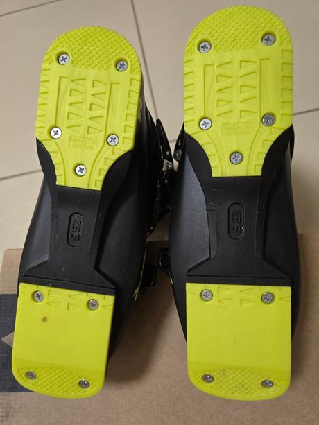 Detske lyziarky fischer rc4 60 jr 23,5, fischer,37