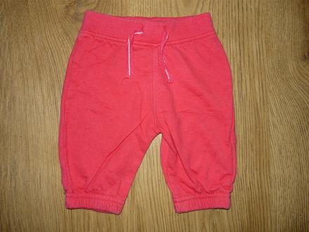 Kvalitné tepláky -62, miniclub,62