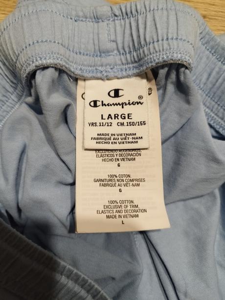 Kraťasy champion, champion,152