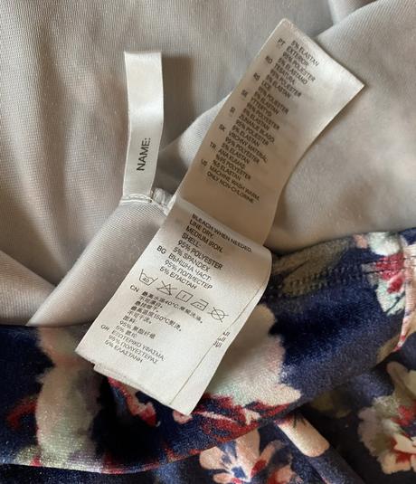 Šaty h&m l.o.g.g. s potlačou v. 122/128 - 7.-8. r., h&m,122