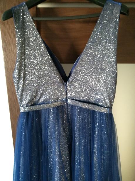 Spoločenské šaty, 40