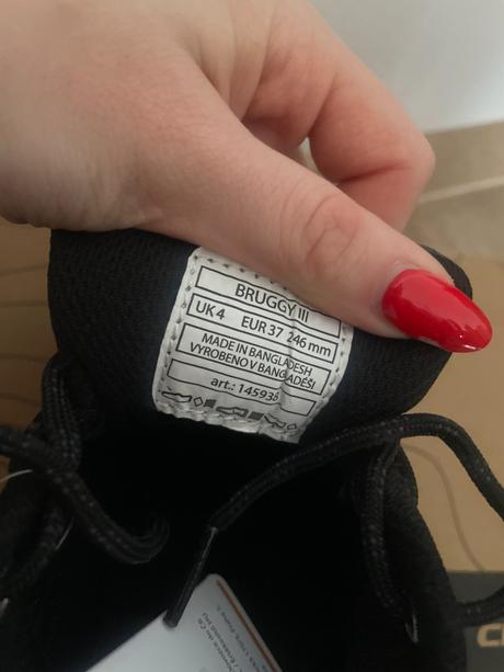 Turistické topánky, 37