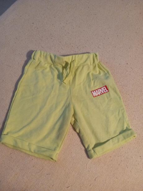 Predám krátke nohavice, sinsay,104