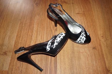 Topanky na platforme, 37