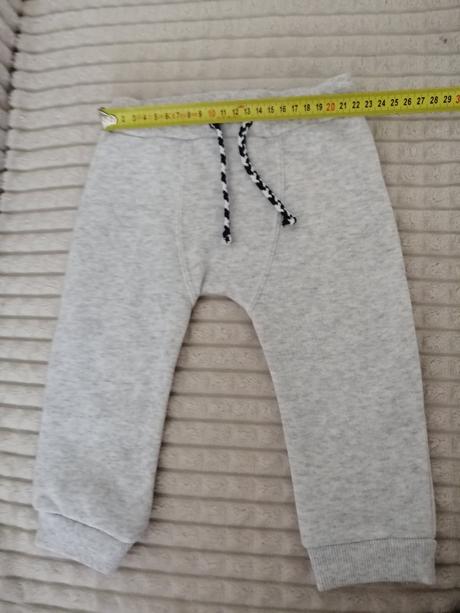 Tepláky spolu 80-86,len oprate, f&f,80