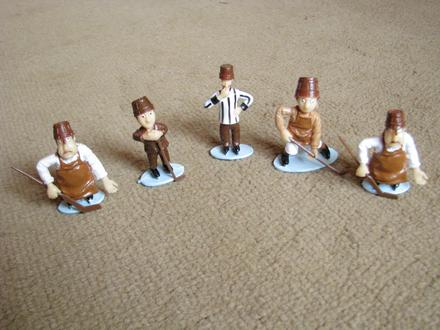 Figúrky z reklamy na orion čokoládu,