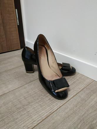 Kozene lodicky cierna lesk, vel. 38, 38